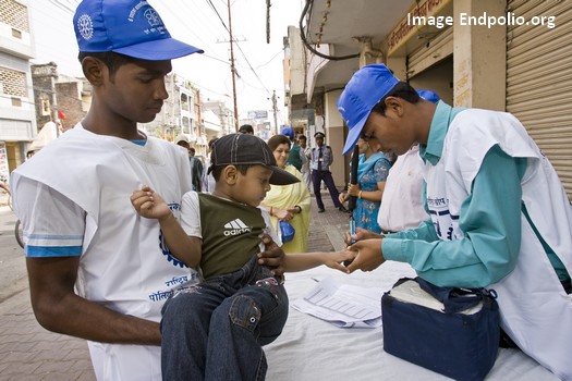 Polio + : 30 ans d’efforts. N’abandonnons pas !