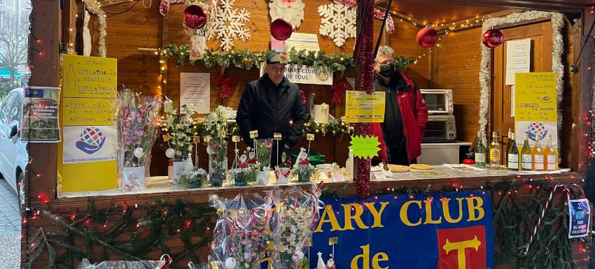 Rotary Club de Toul : Fidèle au marché de Noël 